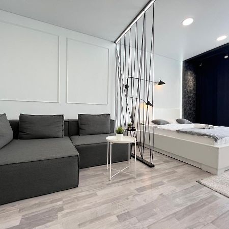 Апартаменты Lux Pavlodar Esterno foto