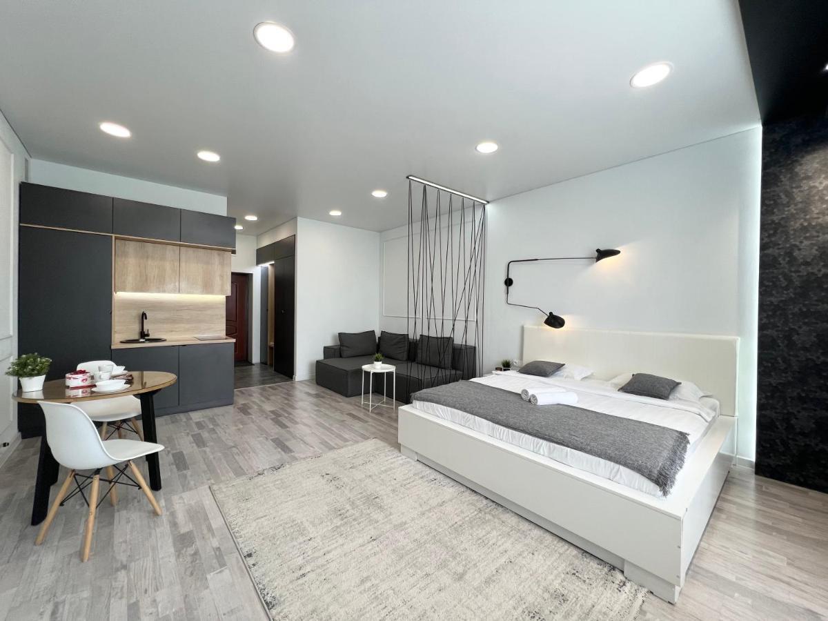 Апартаменты Lux Pavlodar Esterno foto