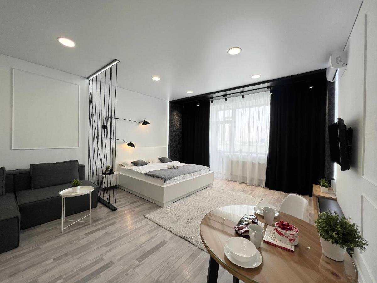 Апартаменты Lux Pavlodar Esterno foto