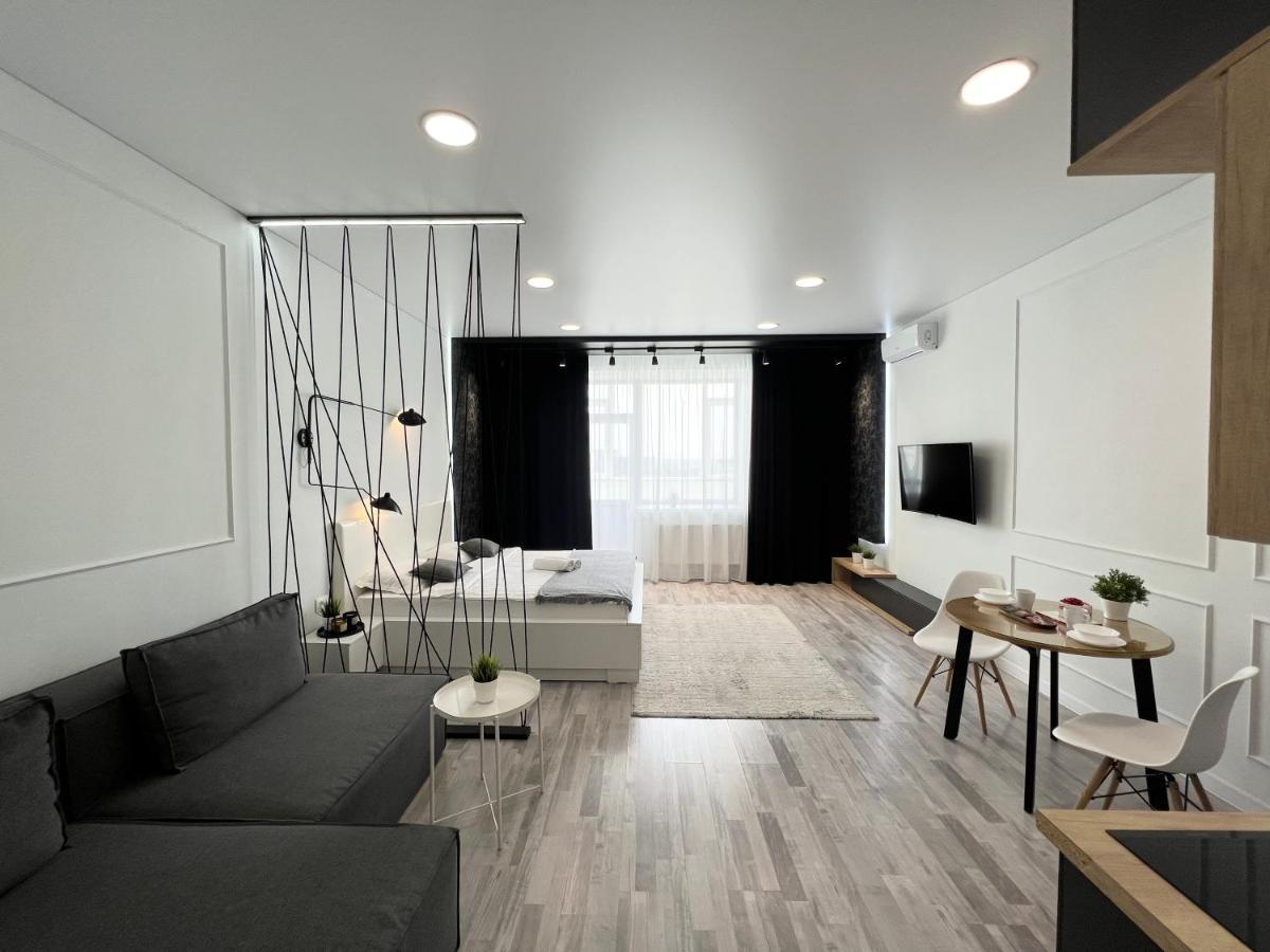 Апартаменты Lux Pavlodar Esterno foto