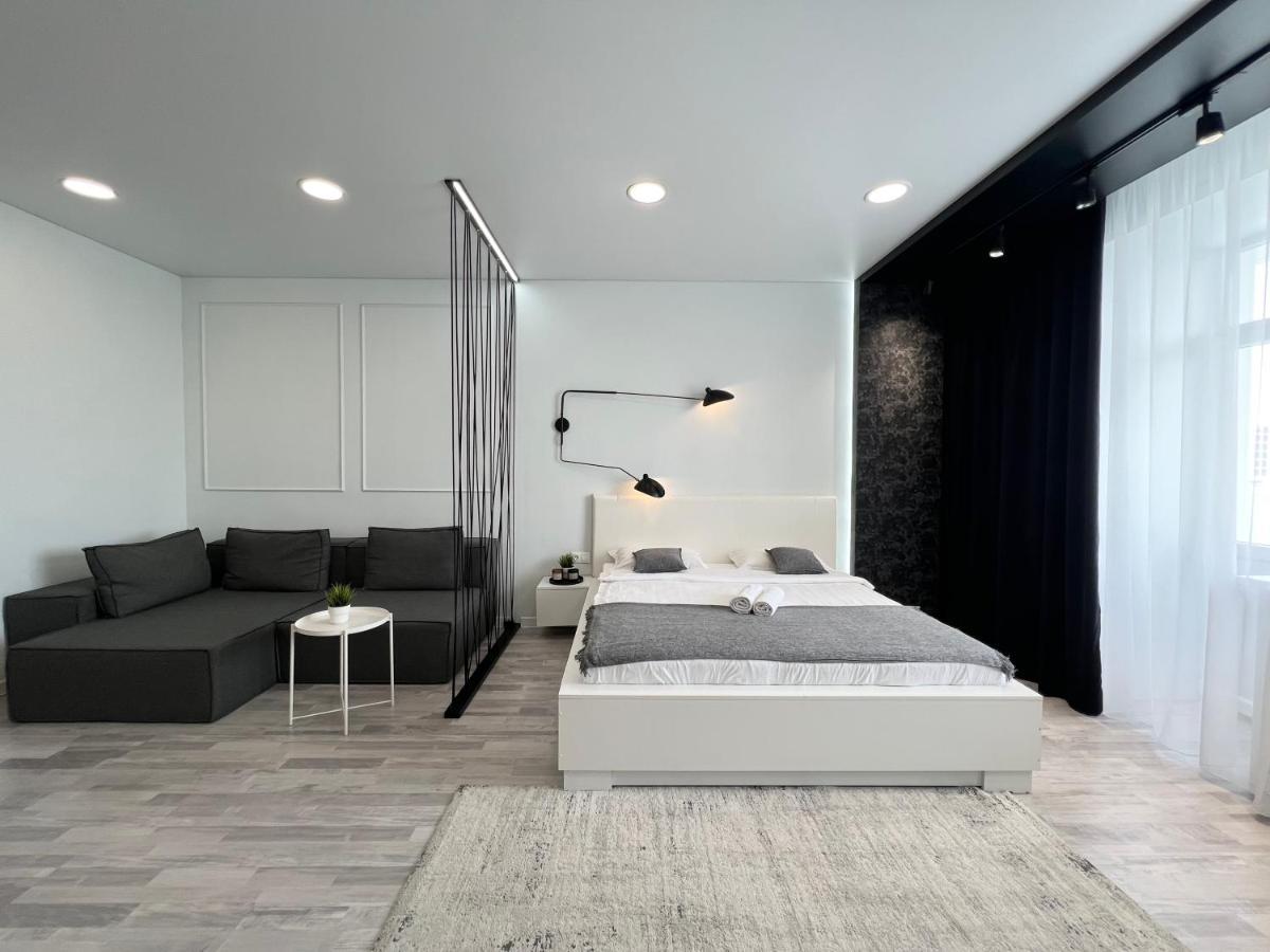 Апартаменты Lux Pavlodar Esterno foto
