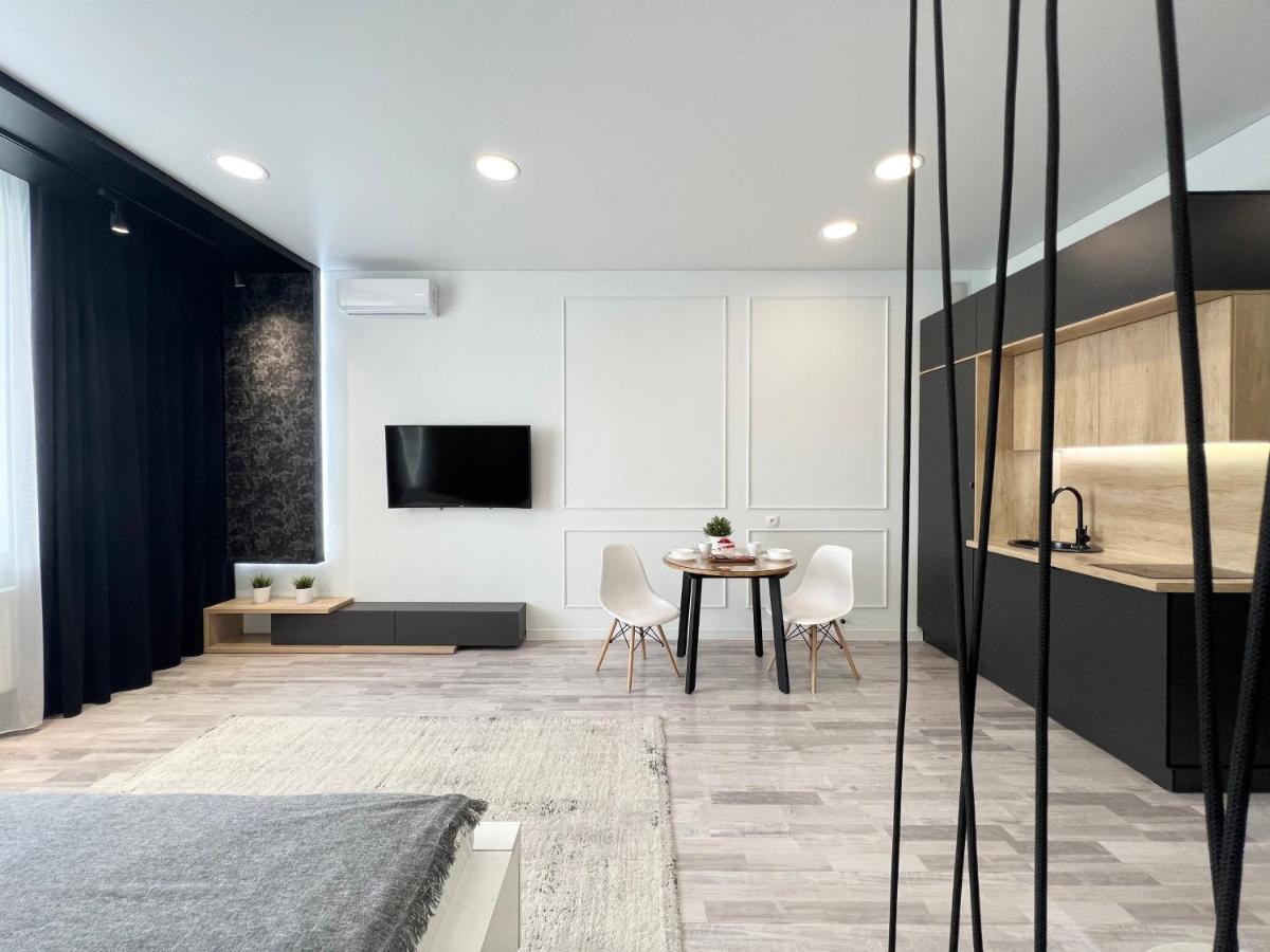 Апартаменты Lux Pavlodar Esterno foto