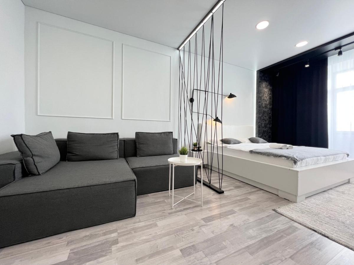 Апартаменты Lux Pavlodar Esterno foto